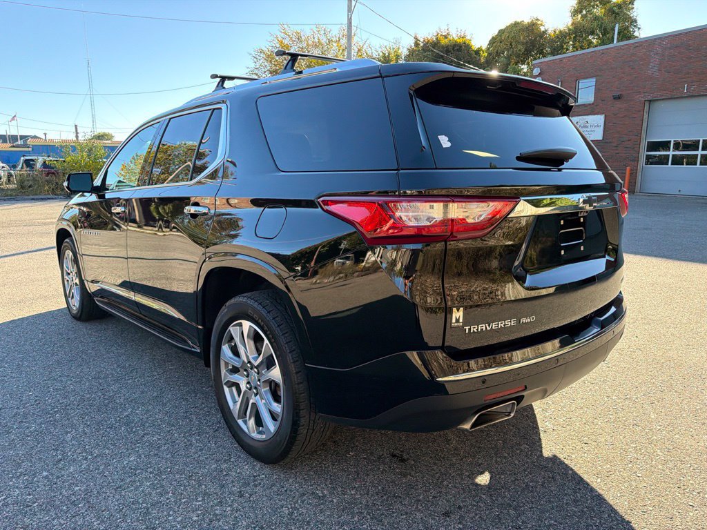 Used 2020 Chevrolet Traverse Premier AWD/4WD image 4