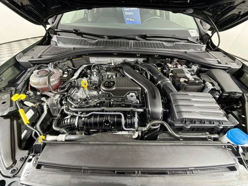 Used 2023 Volkswagen Jetta SE FWD image 34