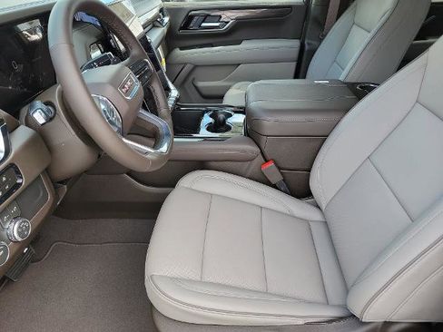 New 2026 GMC Yukon XL Elevation image 11