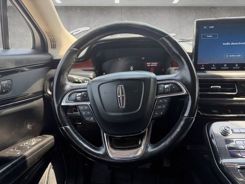 Used 2022 Lincoln Nautilus Reserve FWD image 21