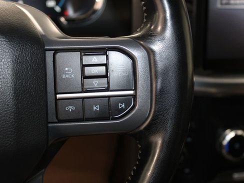 Used 2023 Ford F150 Lariat w/ Trailer Tow Package image 33