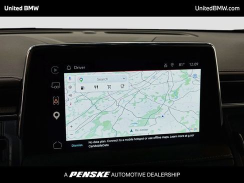 Used 2023 GMC Yukon SLT w/ SLT Premium Package AWD/4WD image 17