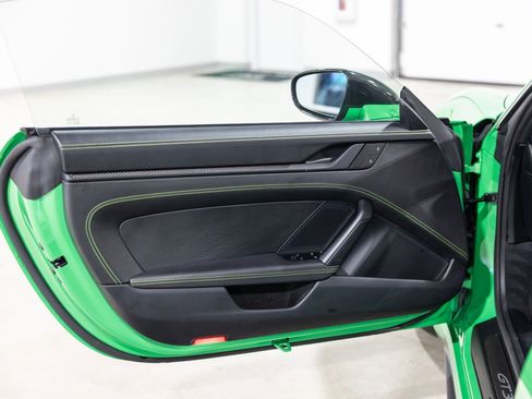 Used 2022 Porsche 911 GT3 image 30