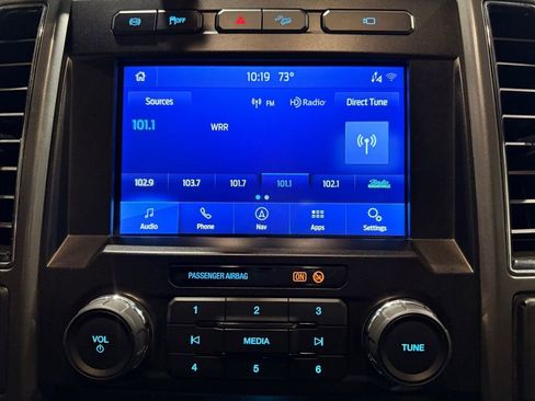 Used 2021 Ford F250 XLT w/ XLT Premium Package AWD/4WD image 24