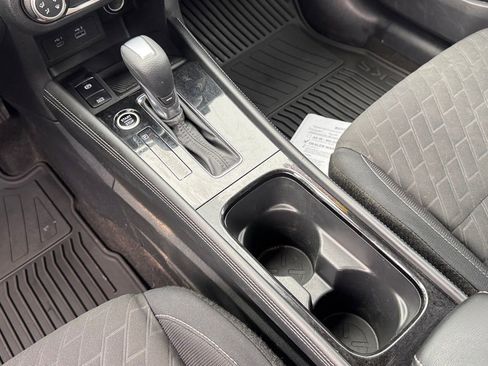 Certified 2023 Nissan Kicks SV image 18