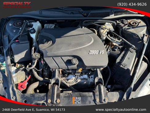 Used 2011 Chevrolet Impala LTZ FWD image 27