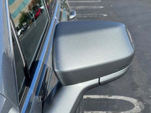 Certified 2024 Cadillac XT4 Premium Luxury image 54