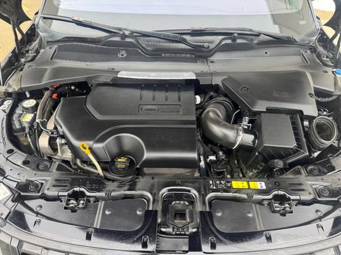 Used 2020 Land Rover Range Rover Evoque SE image 31