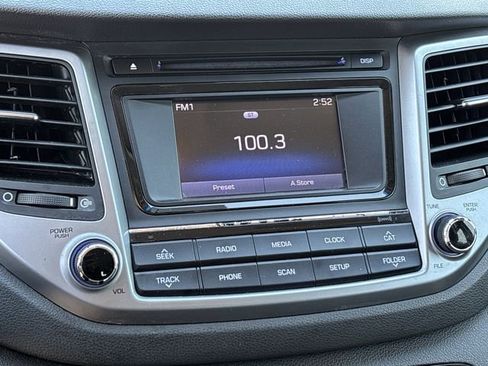 Used 2016 Hyundai Tucson SE w/ Option Group 02 image 16