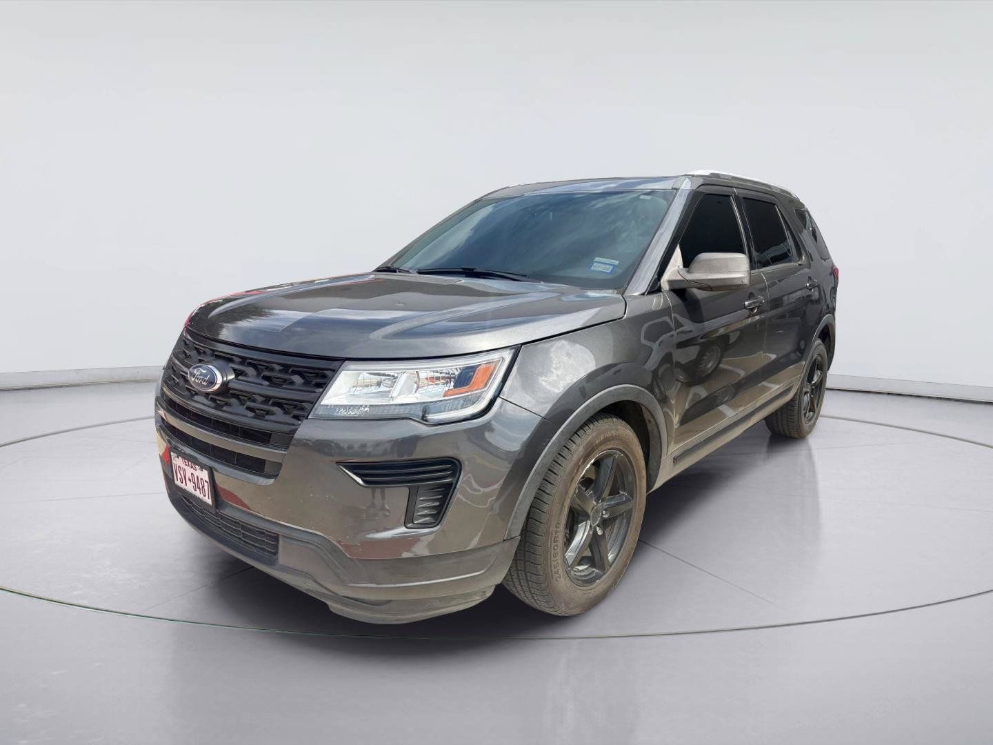 Used 2019 Ford Explorer XLT FWD image 8