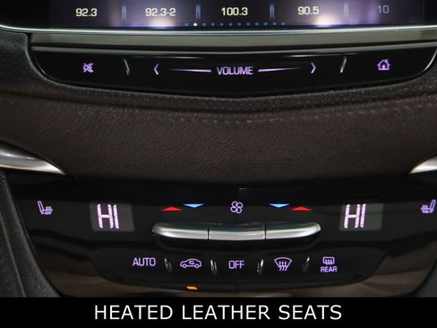 Used 2018 Cadillac XT5 Luxury w/ Driver Awareness Package image 20