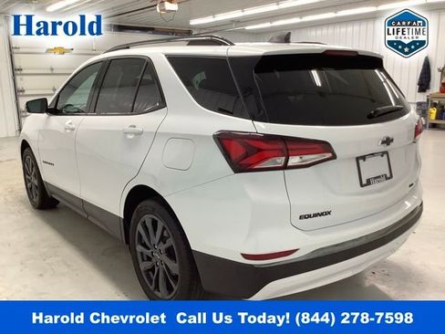 Used 2022 Chevrolet Equinox RS image 4