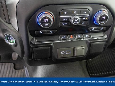Used 2022 Chevrolet Silverado 1500 RST AWD/4WD image 30