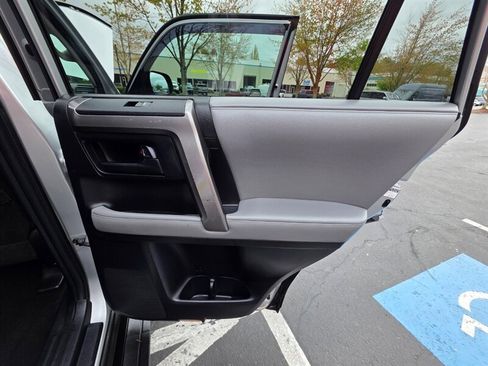 Used 2011 Toyota 4Runner Trail AWD/4WD image 52