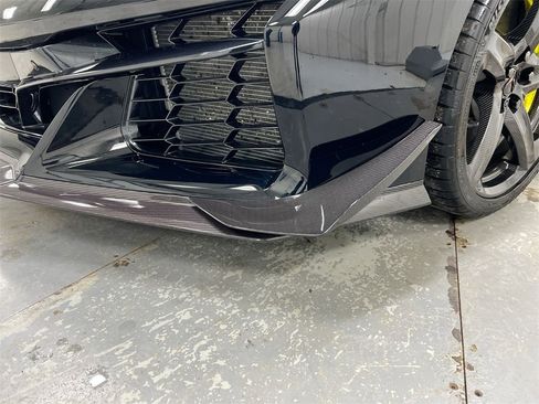 Used 2024 Chevrolet Corvette Z06 w/ Z07 Performance Package image 29