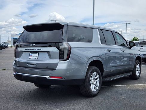 New 2026 Chevrolet Suburban LT w/ Comfort Package AWD/4WD image 3