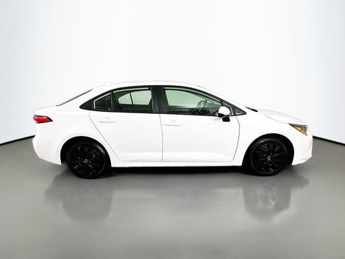Certified 2024 Toyota Corolla LE FWD image 4
