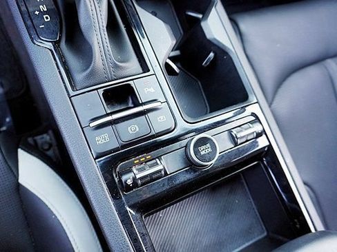 Used 2025 Kia K5 GT-Line FWD image 32