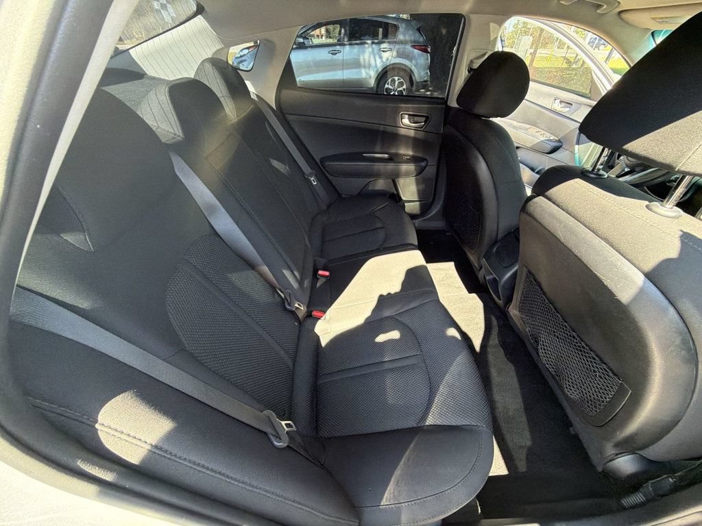 Used 2019 Kia Optima LX FWD image 21