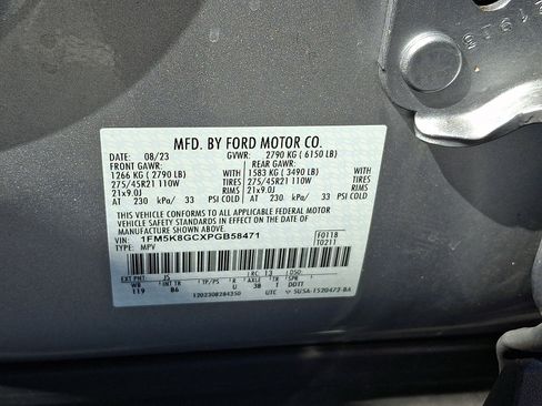 Used 2023 Ford Explorer ST w/ Equipment Group 401A AWD/4WD image 29