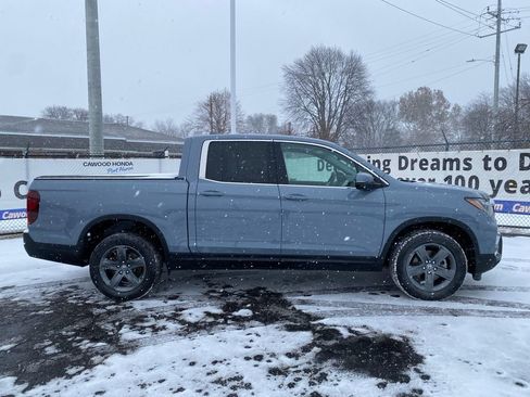 Used 2023 Honda Ridgeline RTL image 2