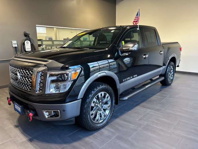 Used 2018 Nissan Titan Platinum Reserve w/ Platinum Utility Package AWD/4WD image 31