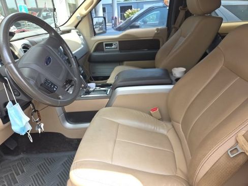 Used 2014 Ford F150 Lariat w/ Equipment Group 502A Luxury AWD/4WD image 3