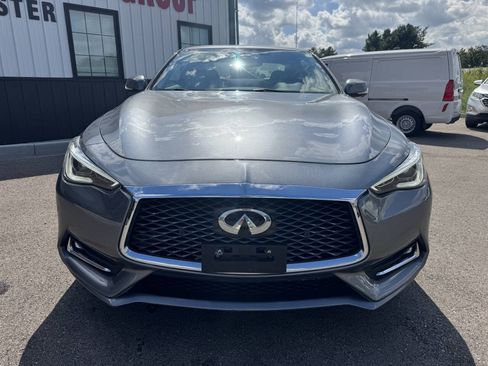Used 2017 INFINITI Q60 3.0t w/ Premium Plus Package 3.0T AWD/4WD image 2