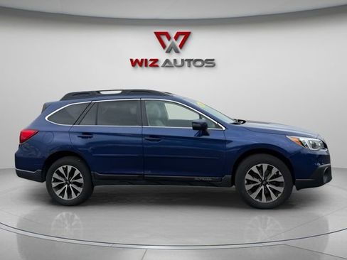Used 2016 Subaru Outback 2.5i Limited AWD/4WD image 6