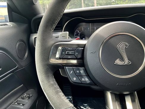 Used 2020 Ford Mustang Shelby GT500 w/ Technology Package RWD image 10