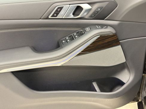 Certified 2024 BMW X5 xDrive40i w/ M Sport Package image 13