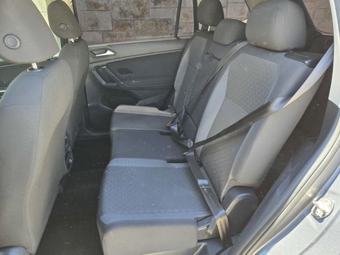 Used 2020 Volkswagen Tiguan S FWD image 7