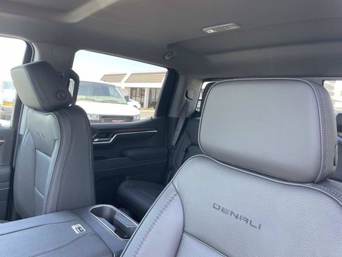 New 2026 GMC Sierra 1500 Denali w/ Technology Package AWD/4WD image 22