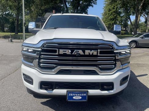 Used 2026 RAM 2500 Laramie AWD/4WD image 12