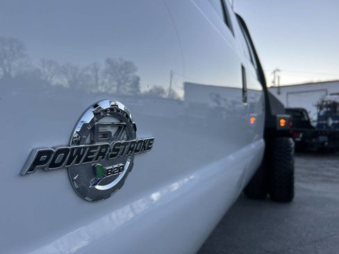 Used 2016 Ford F350 XL w/ Power Equipment Group image 15