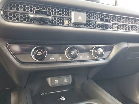 New 2026 Honda HR-V LX image 21