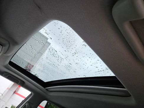 Used 2020 Toyota 4Runner Venture w/ Moonroof Package image 21