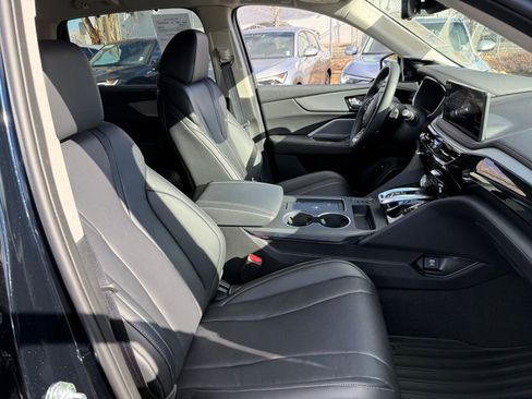 Certified 2025 Acura MDX w/ Technology Package image 21