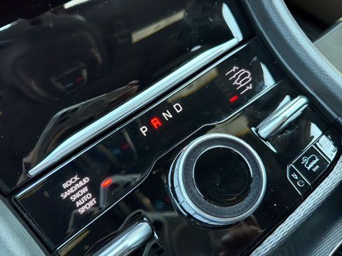 Used 2024 Jeep Grand Cherokee Trailhawk w/ Advanced Protech Group II AWD/4WD image 32