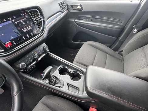 Used 2025 Dodge Durango GT AWD/4WD image 28