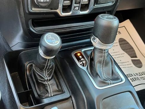 Used 2020 Jeep Wrangler Unlimited Sahara w/ Cold Weather Group image 11