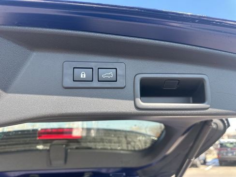 New 2026 Subaru Outback Touring XT image 31