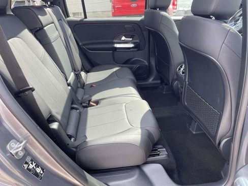 New 2026 Mercedes-Benz GLB 250 4MATIC image 18