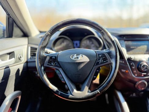 Used 2015 Hyundai Veloster Turbo R-Spec image 11