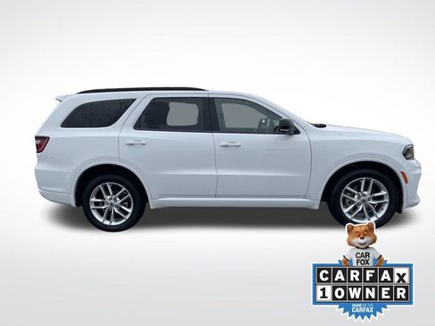 Used 2024 Dodge Durango GT image 2