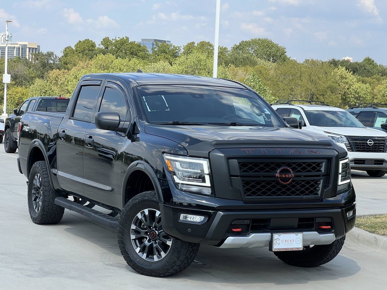 Used 2023 Nissan Titan PRO-4X w/ Pro-4x Utility Package AWD/4WD image 1