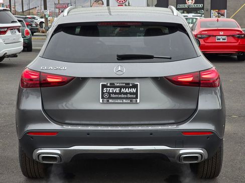 New 2025 Mercedes-Benz GLA 250 image 4
