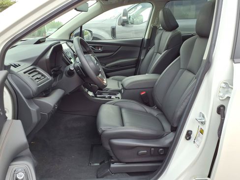 Certified 2026 Subaru Ascent Limited Bronze AWD/4WD image 17