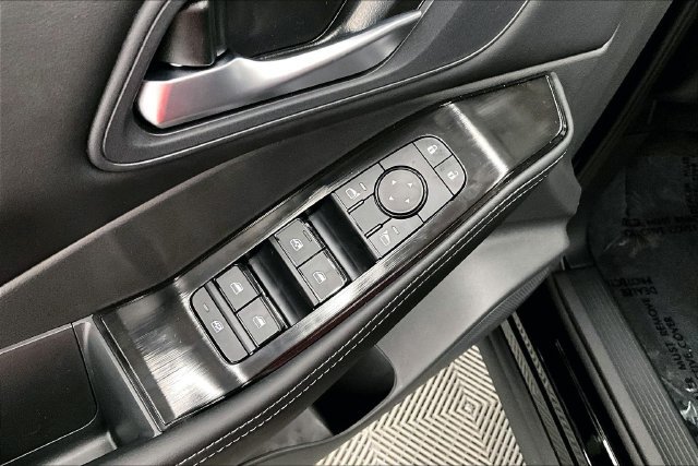 New 2027 Nissan Rogue SV FWD image 31