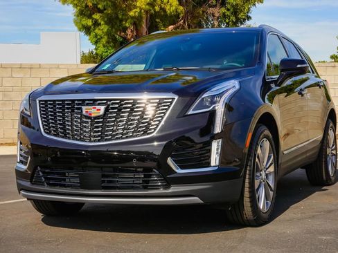 New 2026 Cadillac XT5 Premium Luxury w/ Driver Assist Package FWD image 2